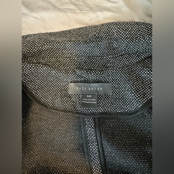 Suzy Shier blazer suit! - Picture 5 of 13